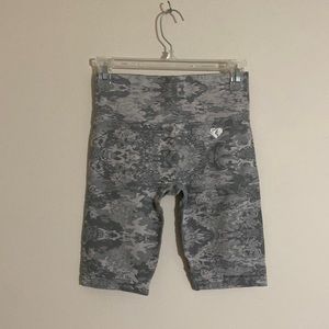 Camo Seamless Cycling Shorts